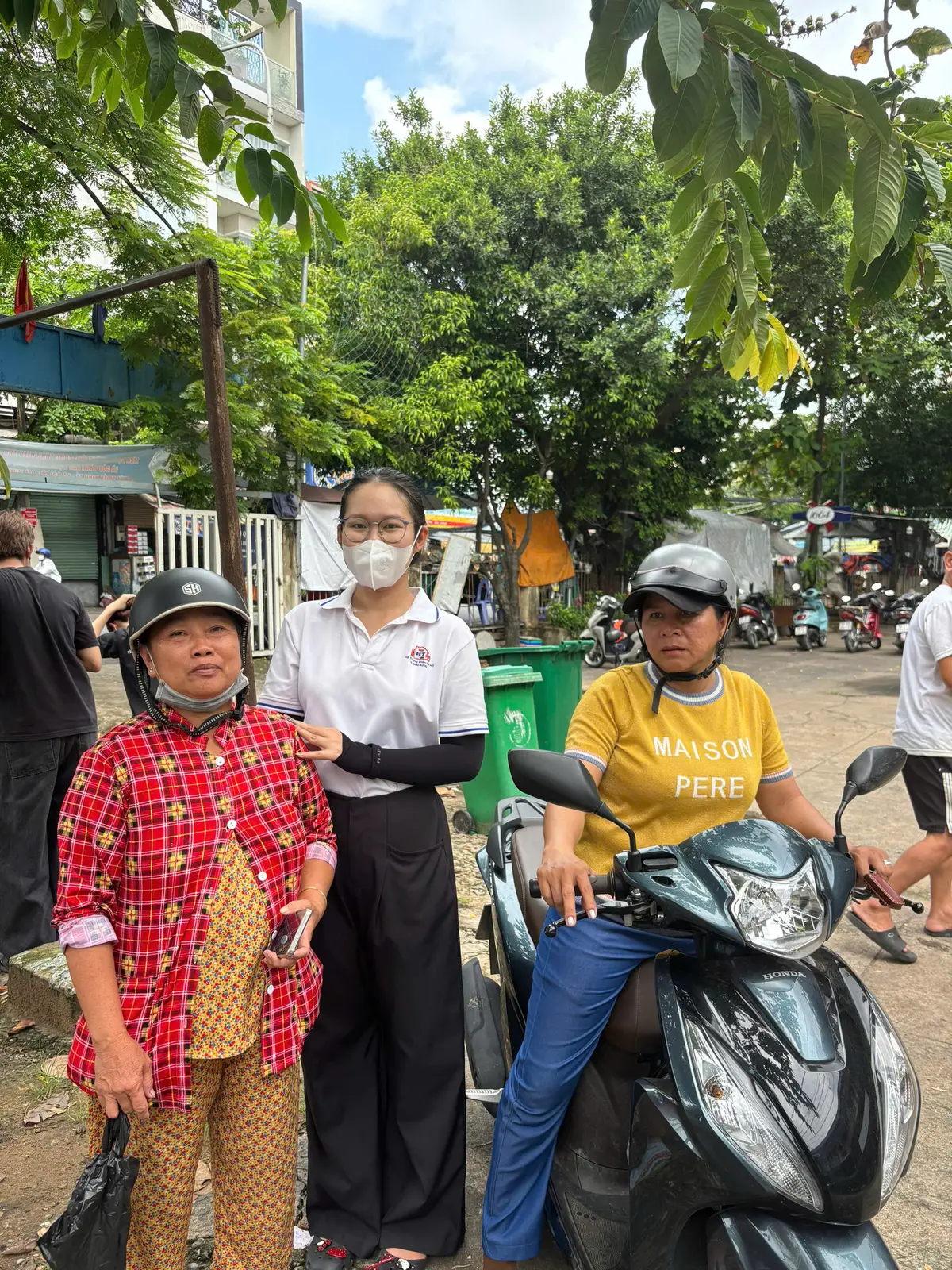 Hình ảnh thực tế chương trình Ghé Dán Một Giây tại Quận 7