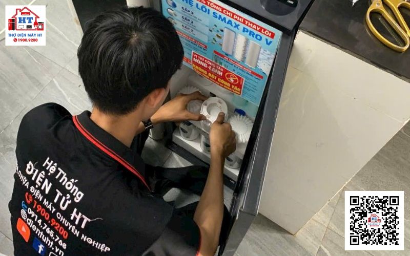 Kỹ thuật sửa máy lọc nước Bình Tân tại nhà khách hàng