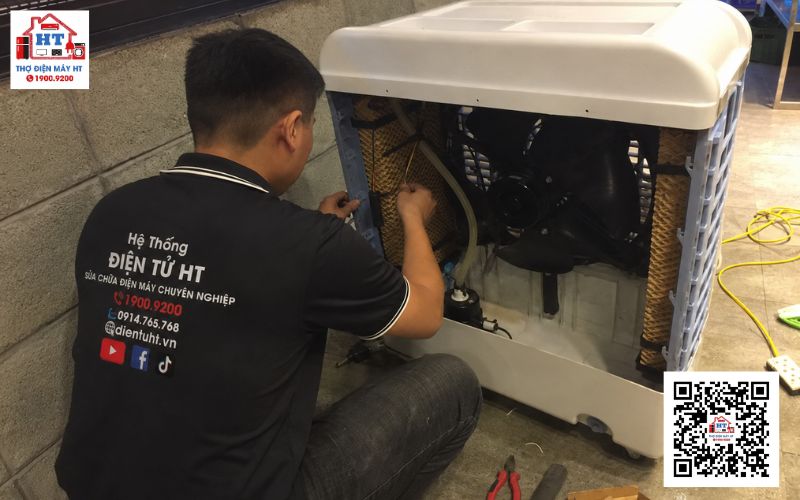 Kỹ thuật HT sửa quạt hơi nước không lên nguồn tại Bình Tân