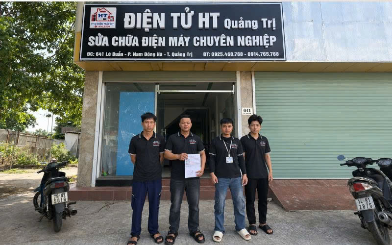 Trạm Hệ Thống Điện Tử HT sửa loa kéo ở Quảng Trị.