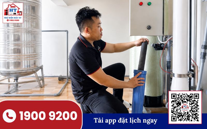 Ảnh kỹ thuật viên 2 - Điện Tử HT Kỹ thuật viên Điện Tử HT sửa máy lọc nước tại Quận 7