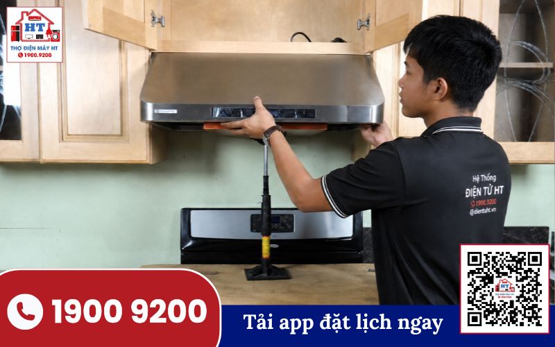 Kiểm tra máy hút mùi tại nhà Kỹ thuật viên Hệ Thống Điện Tử HT kiểm tra máy hút mùi tại nhà khách hàng Gia Lai
